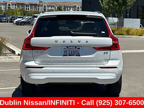 Used 2023 Volvo XC60 B5 Core w/ Protection Package Premier FWD image 5