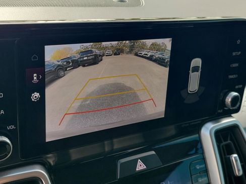 Used 2022 Kia Sorento S image 29