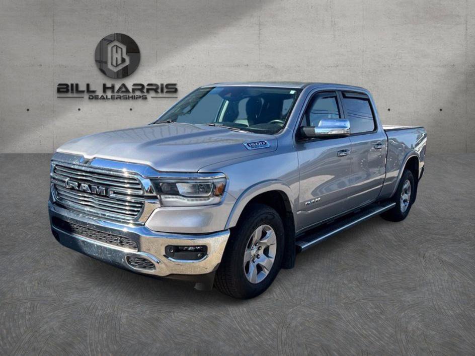 Used 2022 RAM 1500 Laramie AWD/4WD image 1