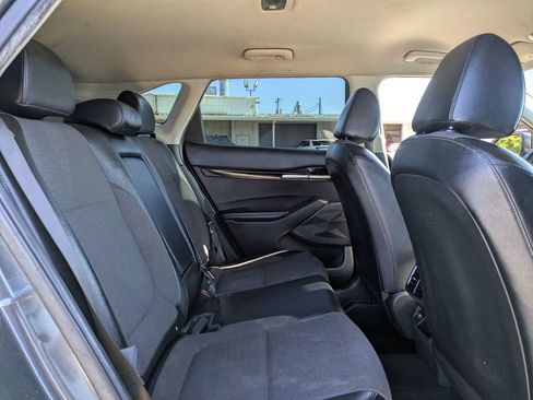 Used 2023 Kia Seltos S image 30