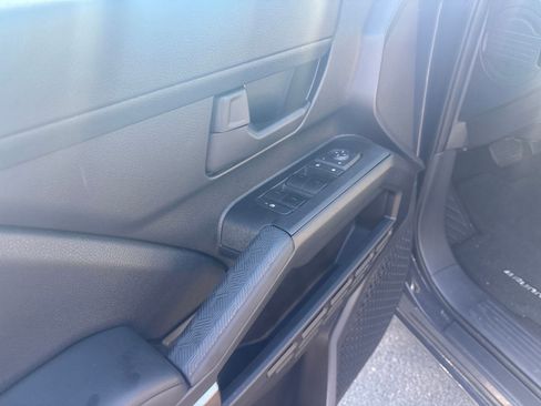 Used 2025 Toyota 4Runner SR5 image 11