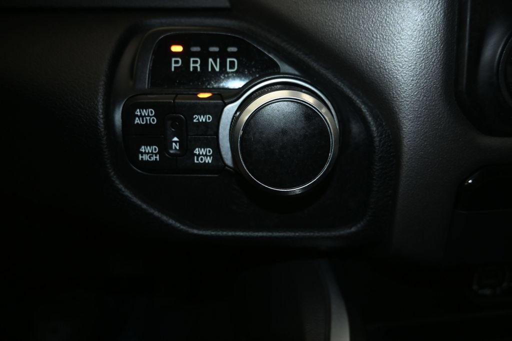 Used 2020 RAM 1500 Big Horn AWD/4WD image 17