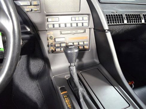 Used 1991 Chevrolet Corvette Convertible image 19