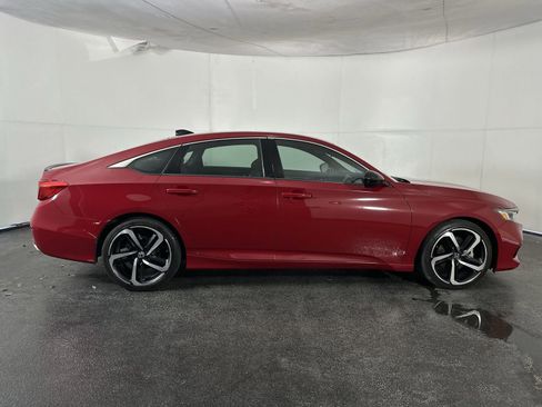 Used 2021 Honda Accord Sport image 13