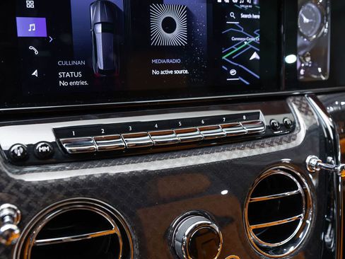 New 2027 Rolls-Royce Cullinan Black Badge AWD/4WD image 33