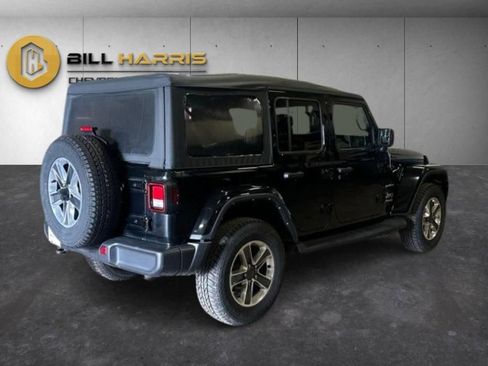Used 2022 Jeep Wrangler Unlimited Sahara image 5