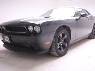 Used 2013 Dodge Challenger SXT video 1