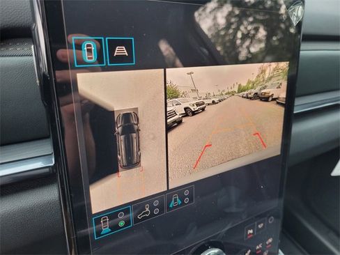 New 2026 GMC Terrain AT4 w/ Convenience Package III image 32