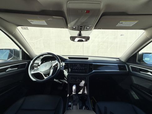 Used 2021 Volkswagen Atlas SE image 6