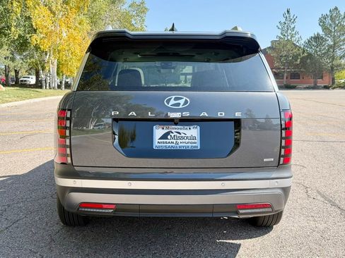 New 2026 Hyundai Palisade SEL image 8