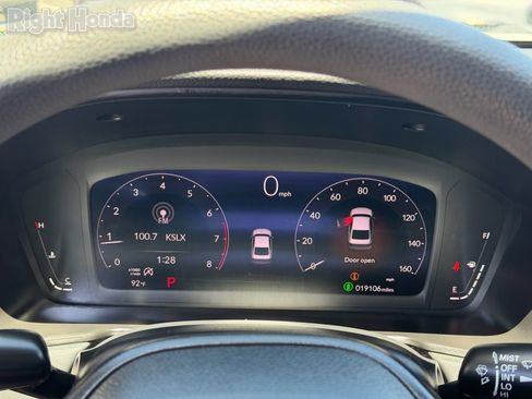 Used 2023 Honda Accord EX image 23