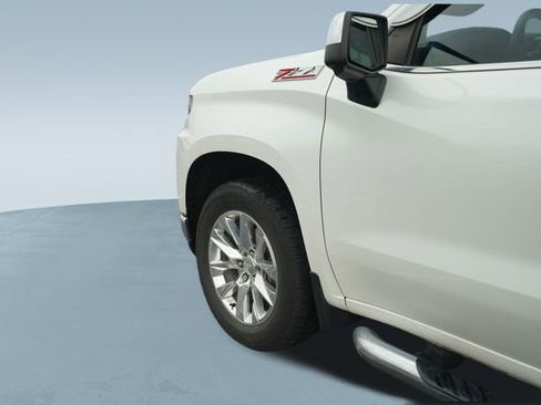 Used 2019 Chevrolet Silverado 1500 LTZ image 35