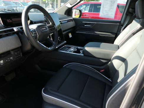 New 2026 GMC Sierra EV Elevation image 12
