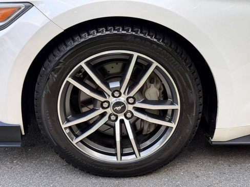 Used 2017 Ford Mustang GT Premium RWD image 14