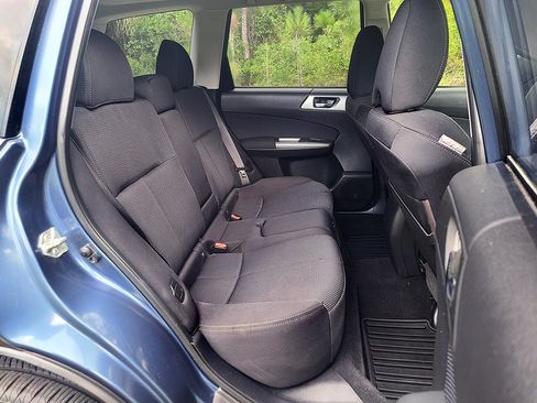 Used 2012 Subaru Forester 2.5X Premium AWD/4WD image 20