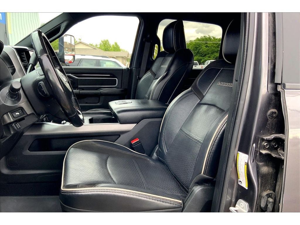Used 2022 RAM 3500 Laramie AWD/4WD image 26