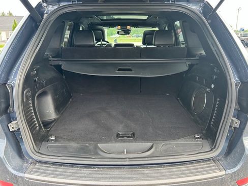 Used 2021 Jeep Grand Cherokee Limited AWD/4WD image 22