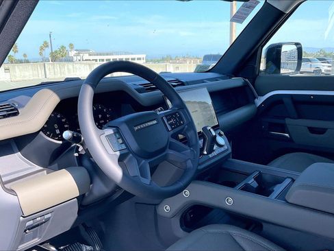 New 2026 Land Rover Defender 110 S AWD/4WD image 12