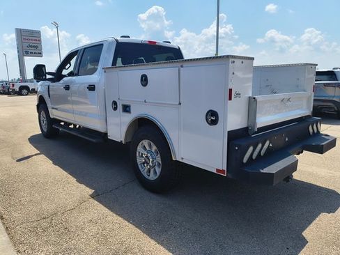 Used 2022 Ford F250 XLT w/ FX4 Off-Road Package AWD/4WD image 6