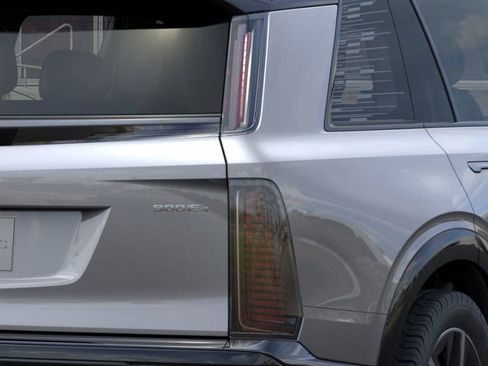 New 2026 Cadillac Vistiq Sport image 11