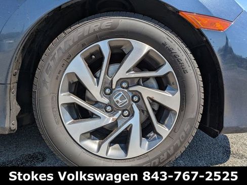 Used 2016 Honda Civic EX image 11