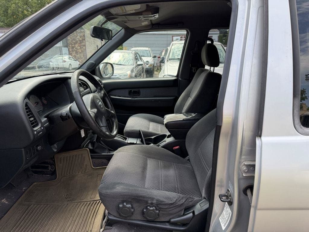 Used 2003 Nissan Pathfinder SE AWD/4WD image 7