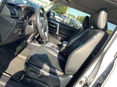 Used 2022 Toyota 4Runner Limited image 18