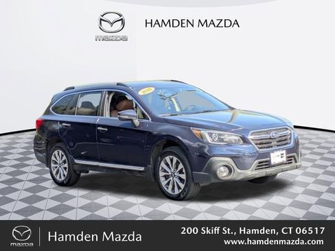 Used 2018 Subaru Outback 2.5i Touring AWD/4WD image 1
