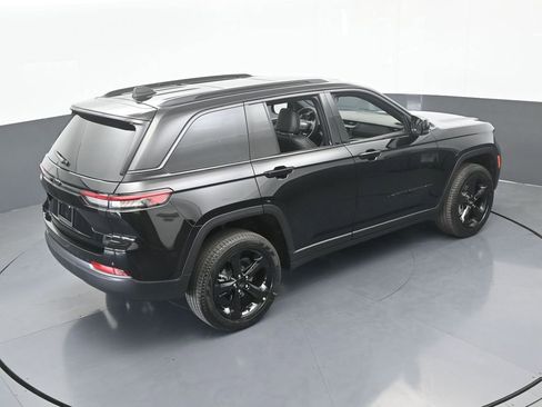 New 2026 Jeep Grand Cherokee Limited w/ Limited Altitude Package RWD image 47