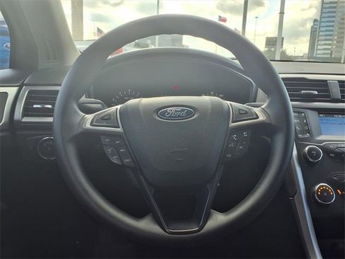 Used 2020 Ford Fusion S image 9