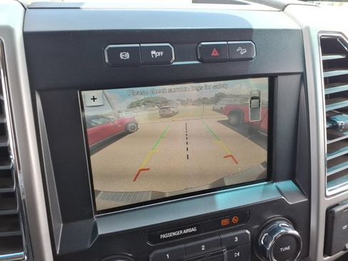 Used 2018 Ford F250 Lariat w/ Lariat Value Package AWD/4WD image 18