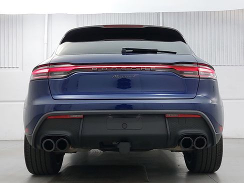 Used 2025 Porsche Macan Turbo image 6