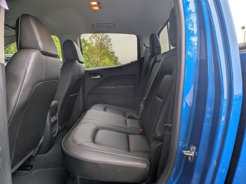 Used 2022 GMC Canyon Elevation w/ Elevation Premium Package image 9