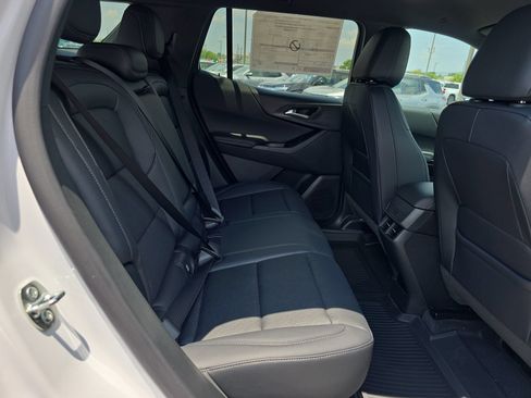 New 2027 Chevrolet Equinox LT w/ Convenience Package II FWD image 14