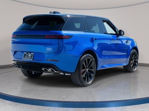 New 2025 Land Rover Range Rover Sport Autobiography image 5