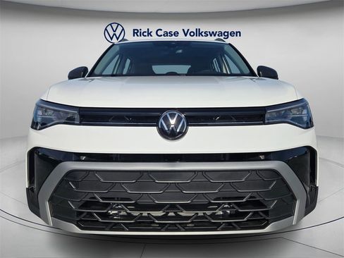 New 2026 Volkswagen Taos S image 3
