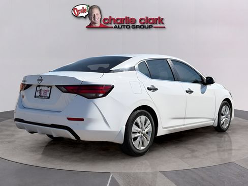 Used 2024 Nissan Sentra S FWD image 5