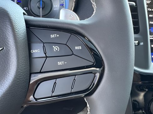 Used 2023 Chrysler 300 S RWD image 22