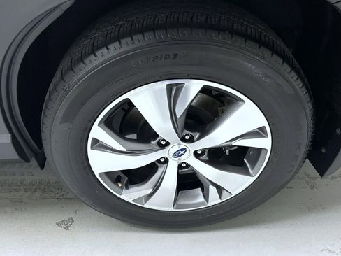 Used 2022 Subaru Ascent Premium w/ Convenience Package image 24