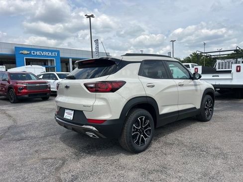 New 2026 Chevrolet TrailBlazer ACTIV FWD image 3