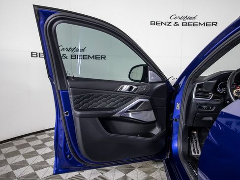 Used 2020 BMW X6 M Competition w/ Executive Package AWD/4WD image 17