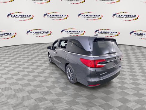 Used 2023 Honda Odyssey Touring image 6