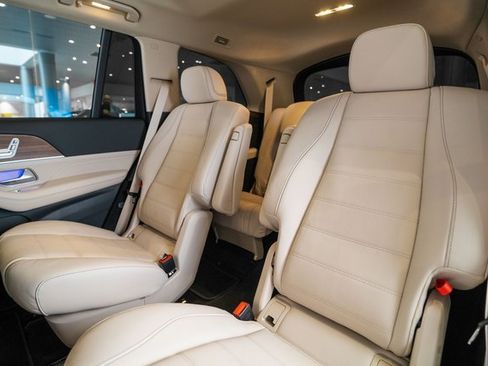 New 2026 Mercedes-Benz GLS 450 4MATIC image 30