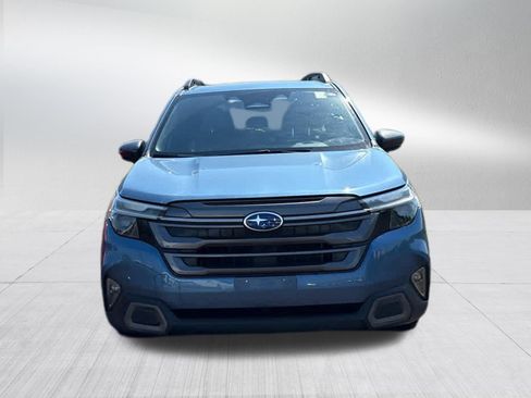 Used 2025 Subaru Forester Limited AWD/4WD image 6