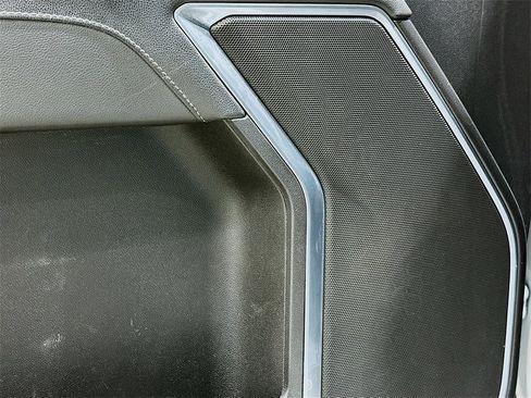 Used 2022 Chevrolet Silverado 1500 LT image 19