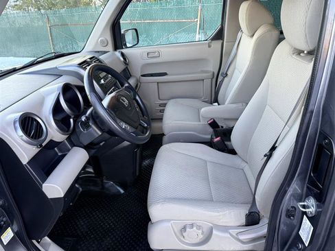 Used 2011 Honda Element EX image 23
