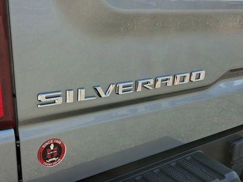 Used 2024 Chevrolet Silverado 1500 High Country w/ High Country Premium Package AWD/4WD image 28