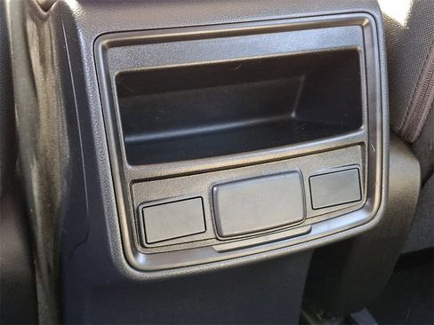 Used 2022 Subaru Forester image 11