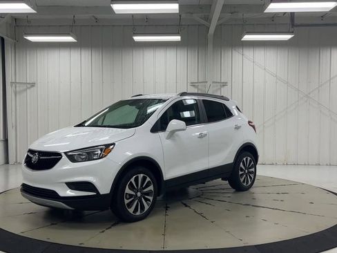 Used 2022 Buick Encore Preferred w/ Safety Package image 4