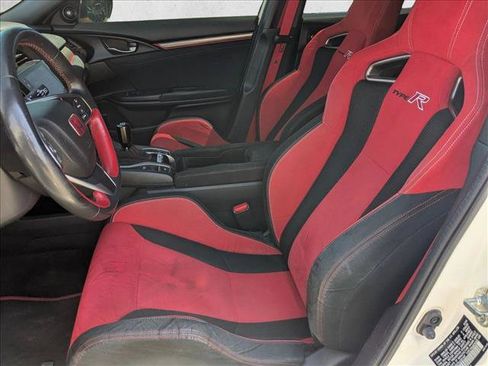 Used 2018 Honda Civic Type R image 15